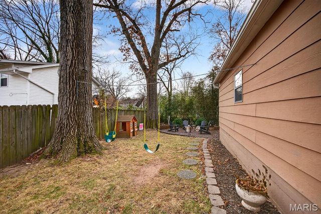 412 Greeley Avenue, Webster Groves, MO 63119