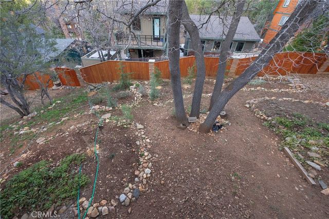 875 Santa Barbara, Sugarloaf, CA 92386