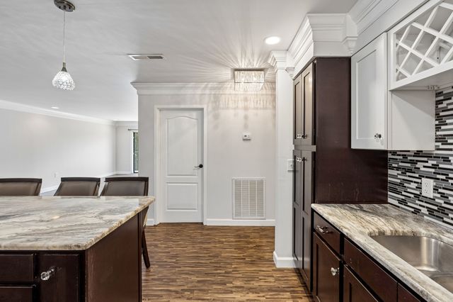 200 Sanders Ferry Rd Apt 2205, Hendersonville, TN 37075