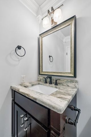 200 Sanders Ferry Rd Apt 2205, Hendersonville, TN 37075