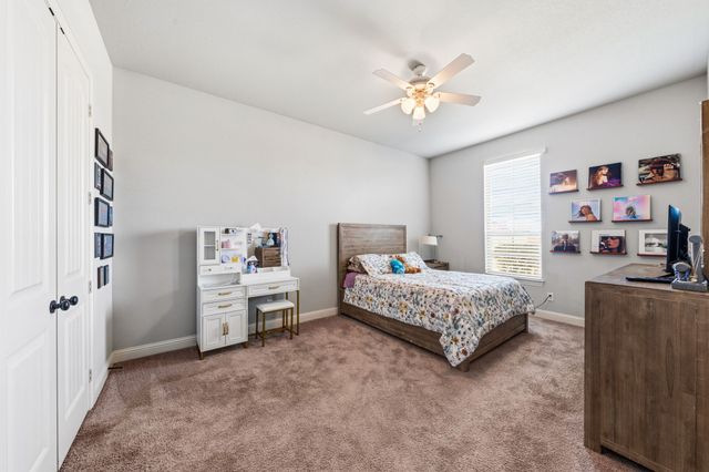 100 Brookview Court, Waxahachie, TX 75165