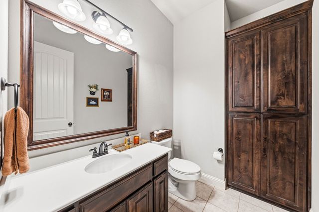 100 Brookview Court, Waxahachie, TX 75165