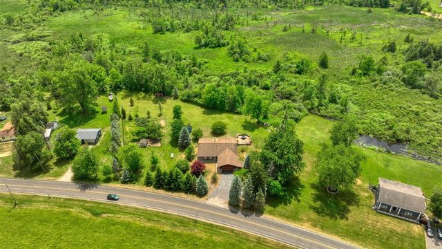 10799 Austin Road, Brooklyn, MI 49230