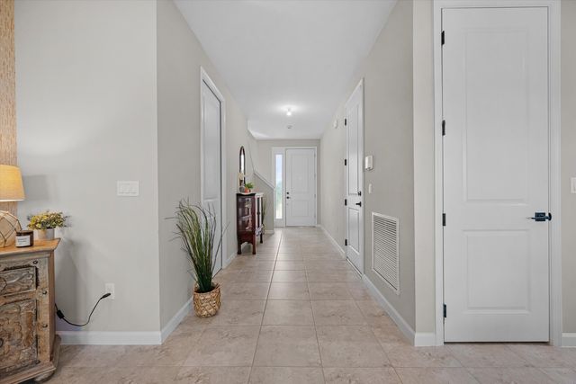 16423 Helix Court, Westlake, FL 33470
