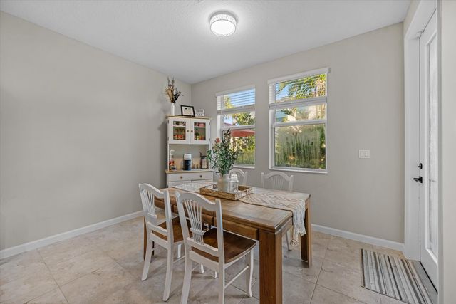 16423 Helix Court, Westlake, FL 33470