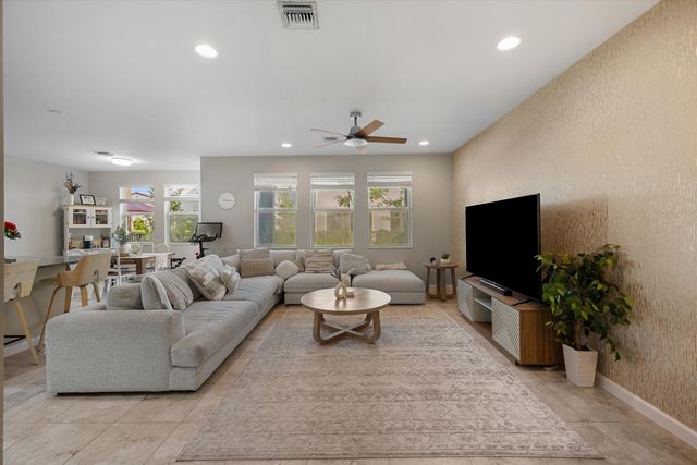 16423 Helix Court, Westlake, FL 33470