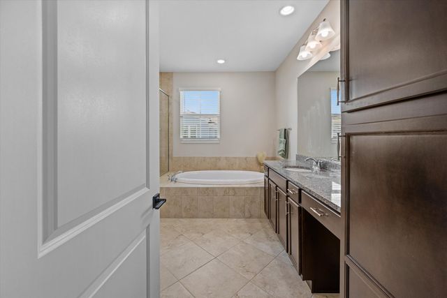 16423 Helix Court, Westlake, FL 33470