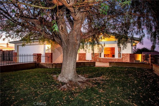 5603 W Avenue M2, Lancaster, CA 93536