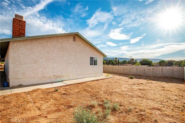 5603 W Avenue M2, Lancaster, CA 93536