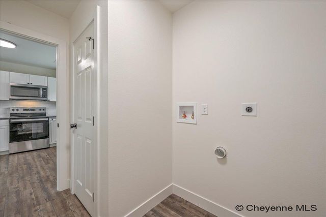 701 MITCHELL CT, Cheyenne, WY 82007