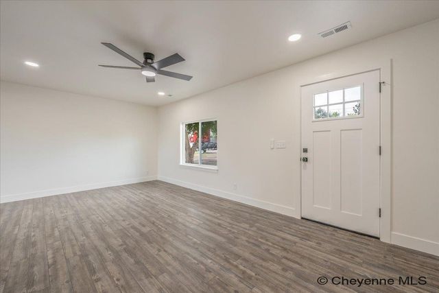 701 MITCHELL CT, Cheyenne, WY 82007