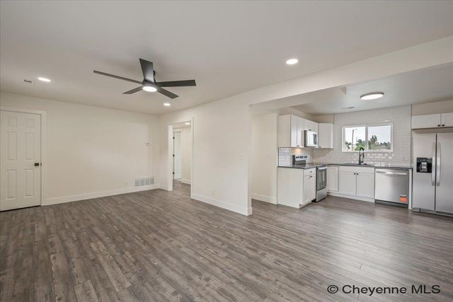 701 MITCHELL CT, Cheyenne, WY 82007