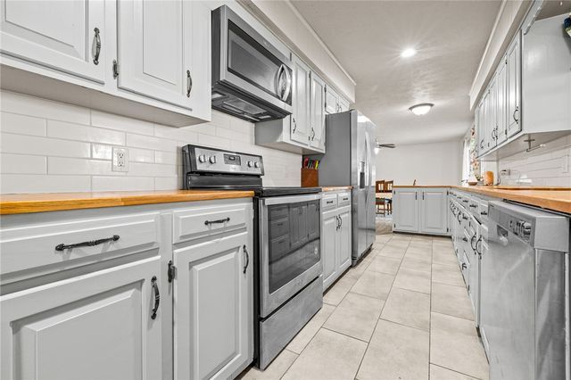 1737 Cottonwood Court, Harrison, AR 72601