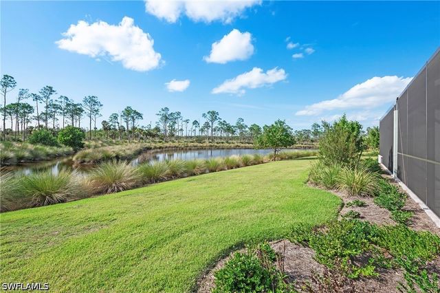 6403 Negril Isle DR, Naples, FL 34113