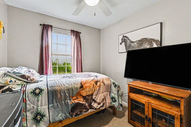 11332 Crestview Drive E, Cement City, MI 49233