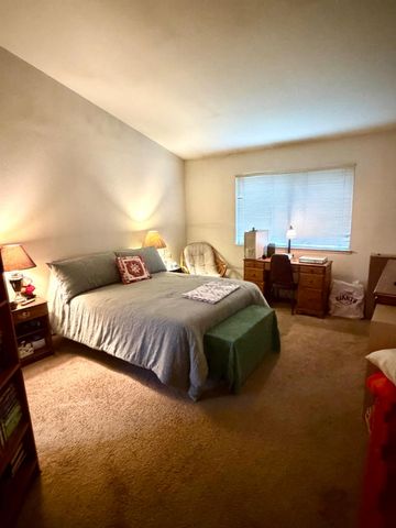 5208 Misty Meadow Way, Elk Grove, CA 95758