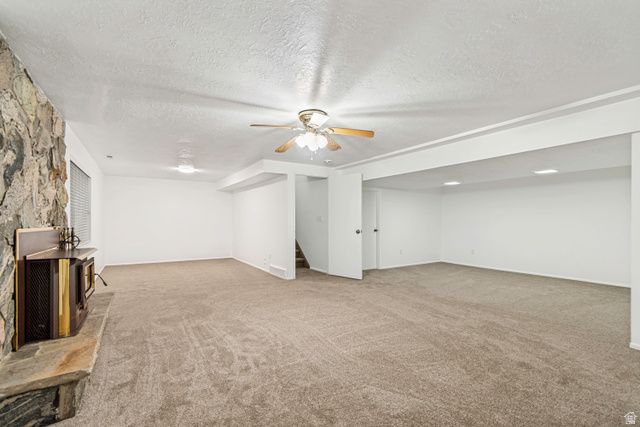 1602 NICKLAUS CIR, Sandy, UT 84092