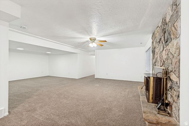 1602 NICKLAUS CIR, Sandy, UT 84092