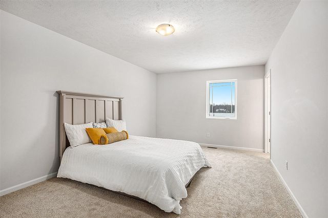 2833 14 Mile Road, Sparta, MI 49345