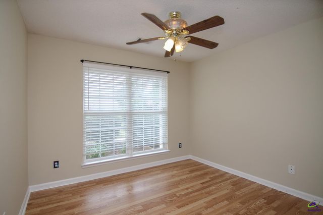 520 Arrie Drive, Byron, GA 31008