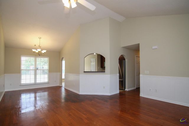 520 Arrie Drive, Byron, GA 31008