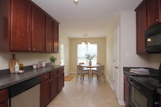 520 Arrie Drive, Byron, GA 31008