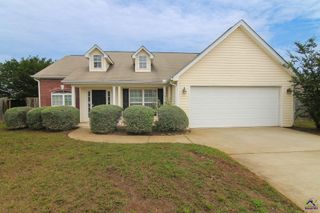520 Arrie Drive, Byron, GA 31008