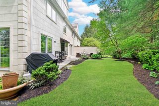 705 CANTERBURY LN, Villanova, PA 19085