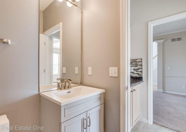 14864 LIRI Drive, Sterling Heights, MI 48312