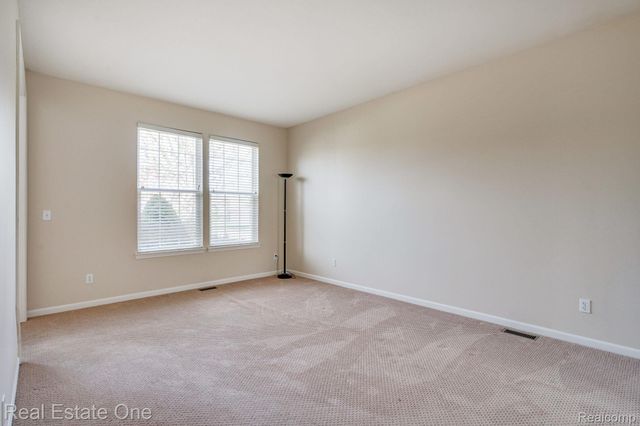 14864 LIRI Drive, Sterling Heights, MI 48312