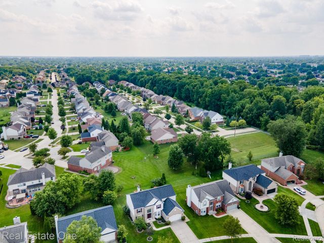 14864 LIRI Drive, Sterling Heights, MI 48312