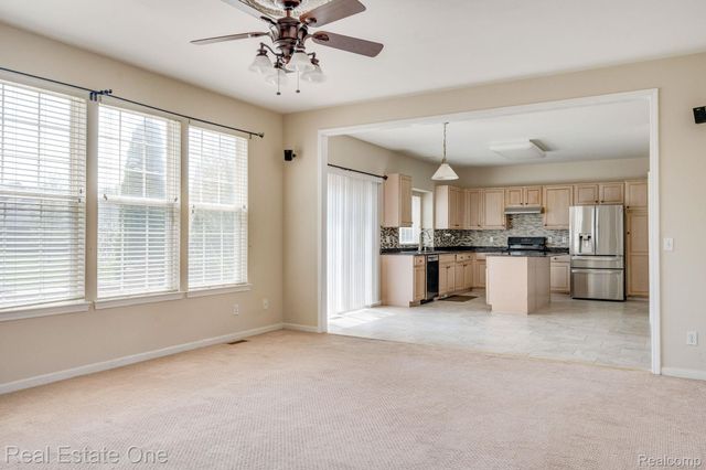 14864 LIRI Drive, Sterling Heights, MI 48312