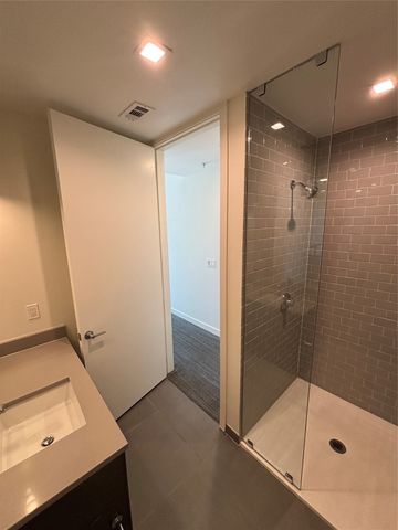 1801 N Pearl Street 502, Dallas, TX 75201