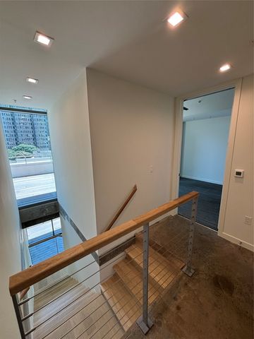 1801 N Pearl Street 502, Dallas, TX 75201