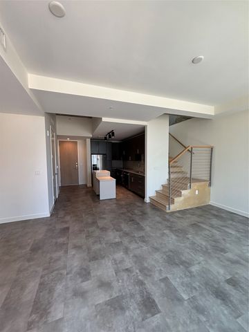 1801 N Pearl Street 502, Dallas, TX 75201