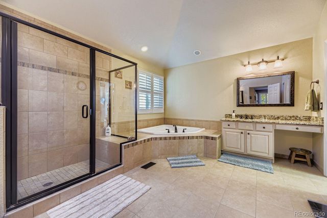 8356 Green Island Circle, Lone Tree, CO 80124