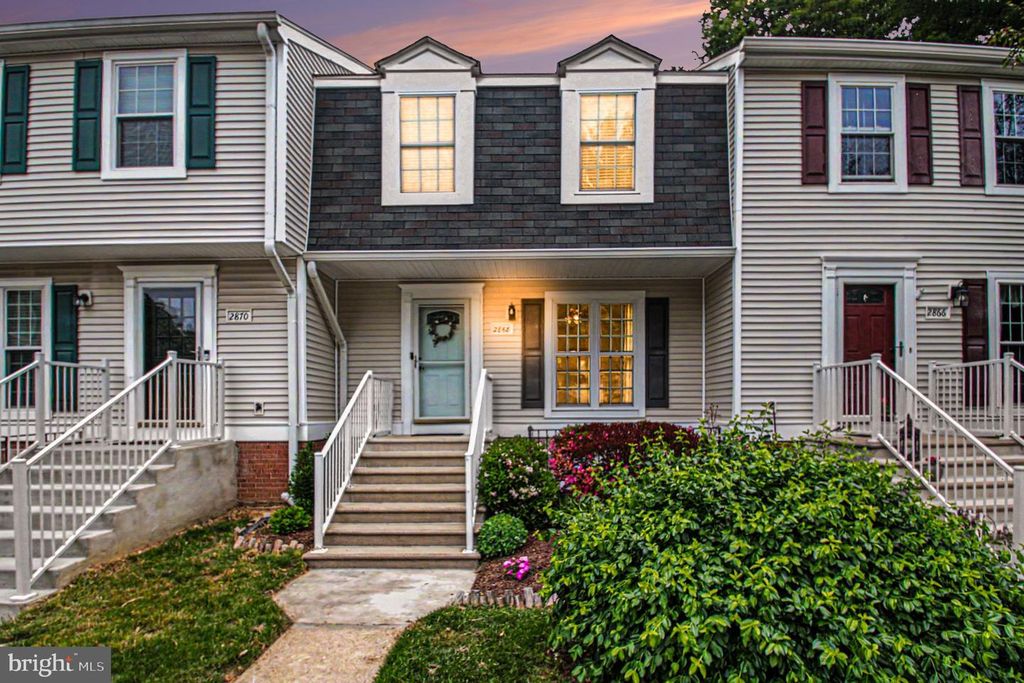 2868 BURGUNDY PL, Woodbridge, VA 22192