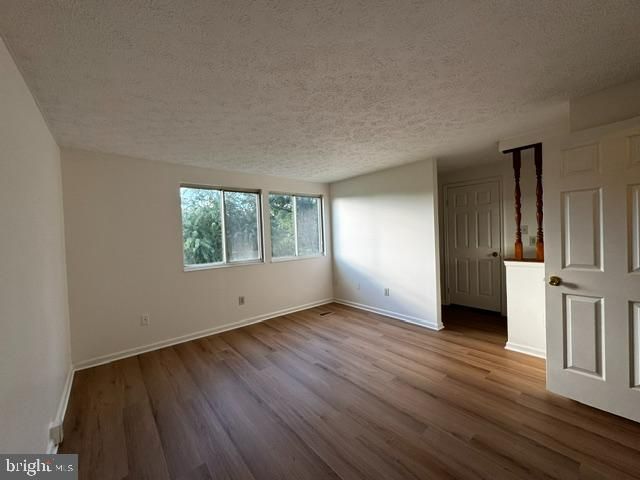 13238 CUSTOM HOUSE CT, Fairfax, VA 22033