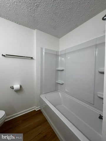 13238 CUSTOM HOUSE CT, Fairfax, VA 22033