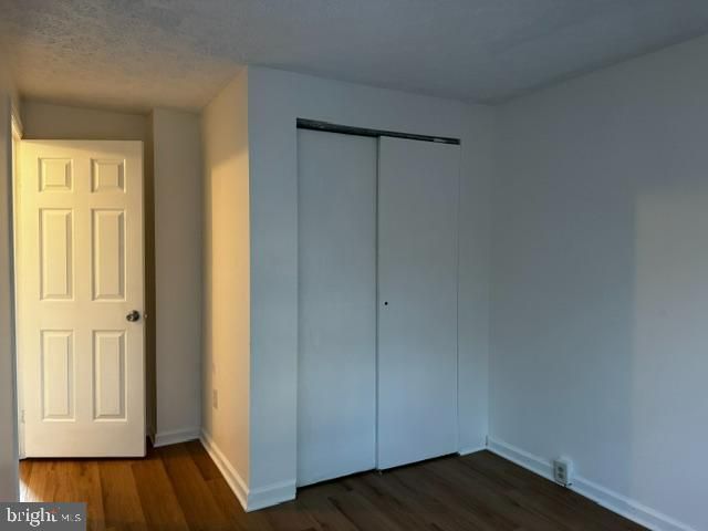 13238 CUSTOM HOUSE CT, Fairfax, VA 22033