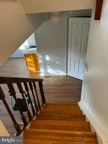 13238 CUSTOM HOUSE CT, Fairfax, VA 22033