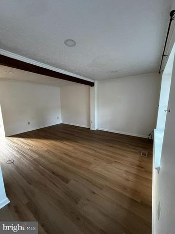 13238 CUSTOM HOUSE CT, Fairfax, VA 22033