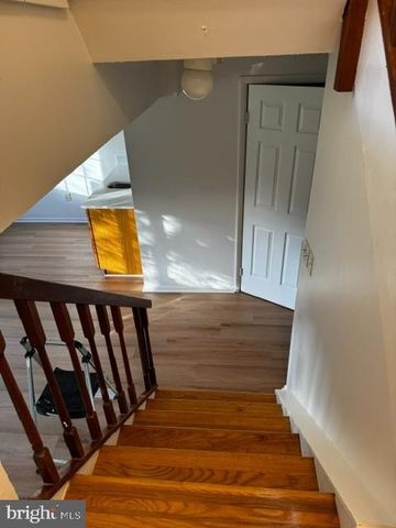 13238 CUSTOM HOUSE CT, Fairfax, VA 22033