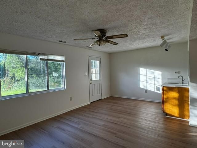 13238 CUSTOM HOUSE CT, Fairfax, VA 22033