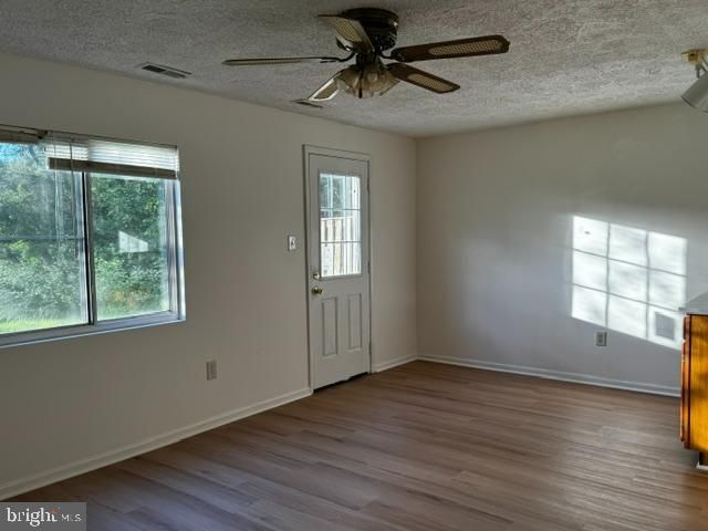 13238 CUSTOM HOUSE CT, Fairfax, VA 22033