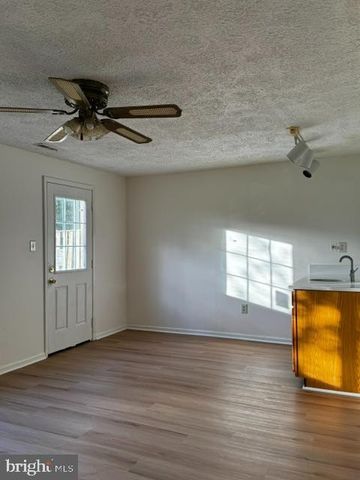 13238 CUSTOM HOUSE CT, Fairfax, VA 22033