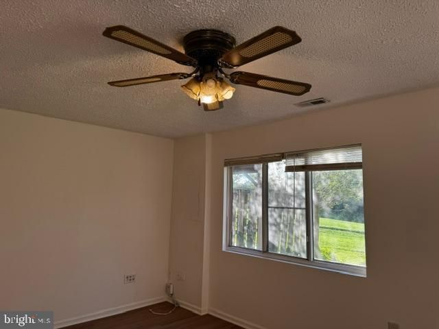 13238 CUSTOM HOUSE CT, Fairfax, VA 22033