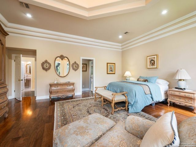 43 Stratton Ln, San Antonio, TX 78257