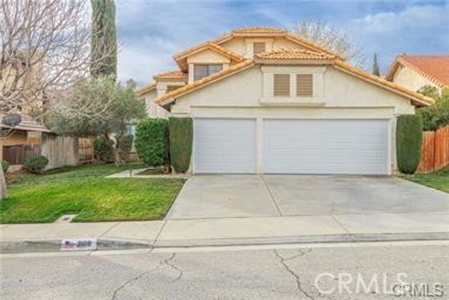 3108 Wellington Drive, Palmdale, CA 93551