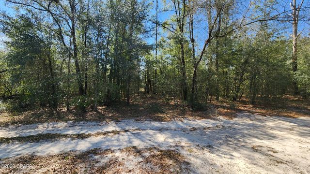 000 Edgewood Road, Fountain, FL 32438